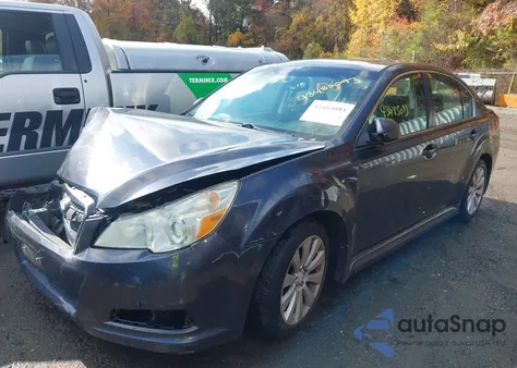 2011 Subaru Legacy 2.5I Limited z USA, uszkodzony, nr VIN 4S3BMBK63B3213553